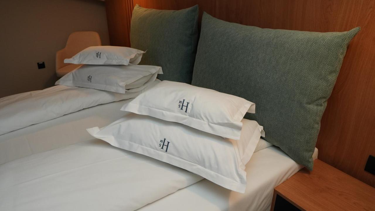 Hotel Sorin Mihai Cristian  Exterior photo